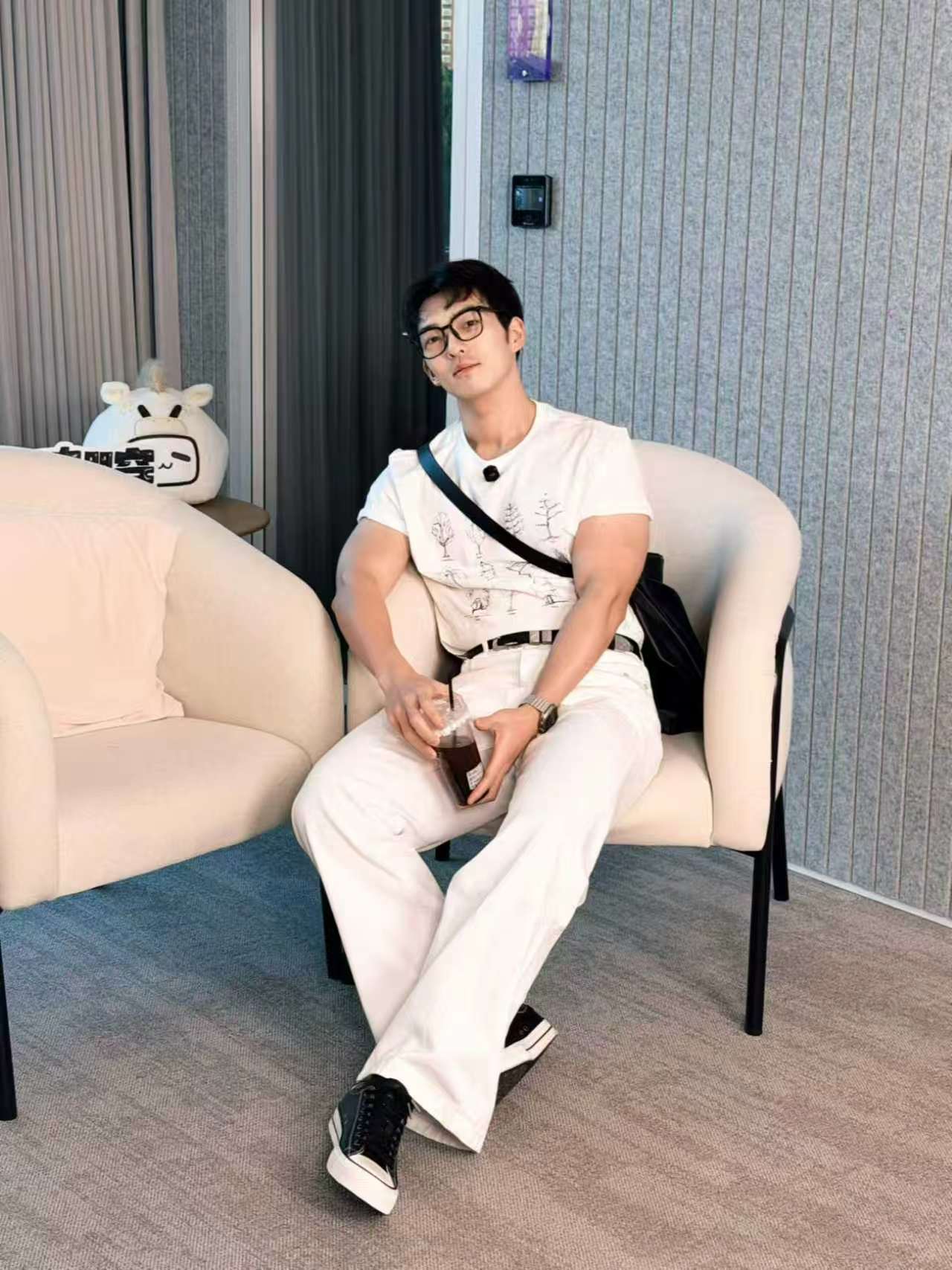 哇塞几张 creator portrait